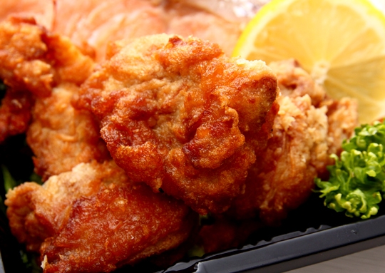 塩鮭焼き&若鶏の唐揚弁当