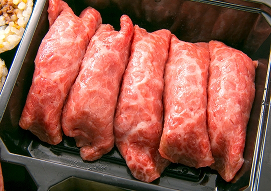 熟成肉のステーキ＆黒毛和牛の肉寿司【A5ランク】